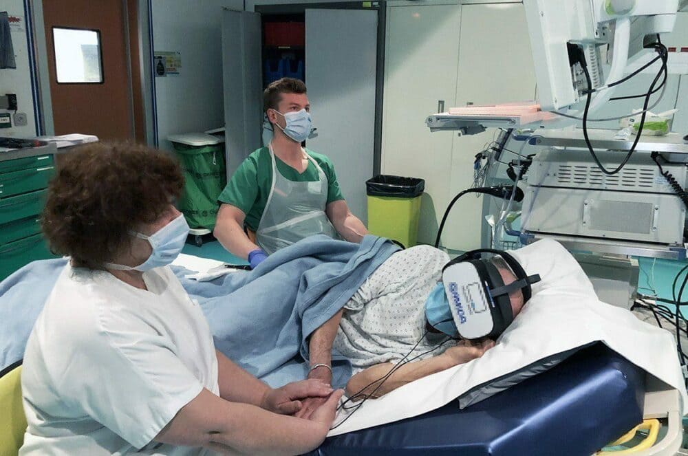 Coloscopie et réalité virtuelle : le combo qui met le stress KO