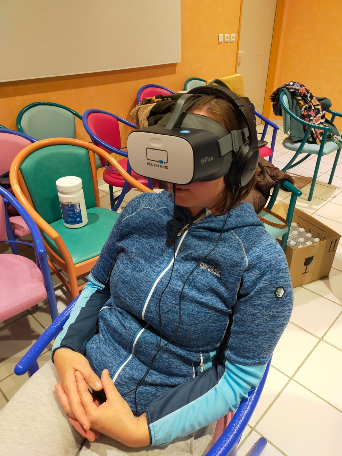 Nutzung der therapeutischen virtuellen Realität für Menschen in der Nachsorge und Rehabilitation